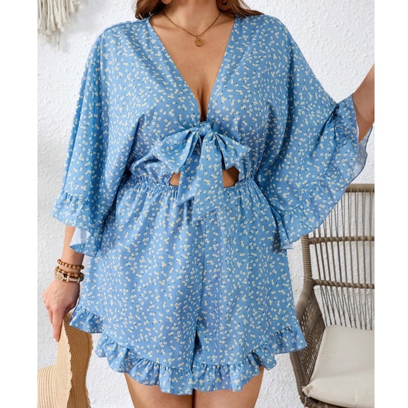 Plus Floral Print Front Tie Ruffle Short Sleeve Romper - Picture 3 of 8